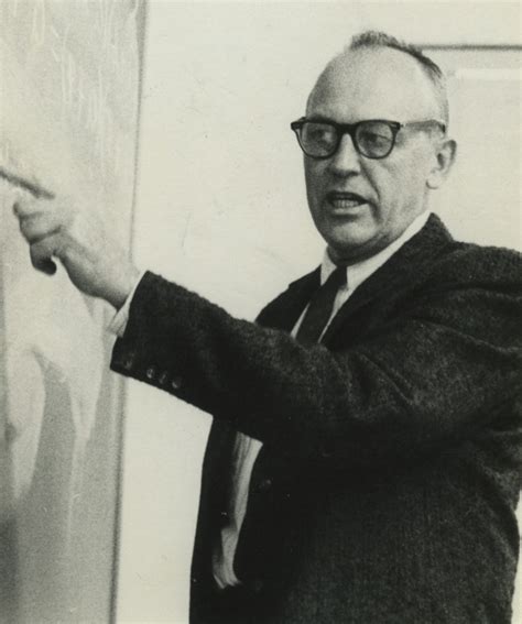 arad mccutchan biography examples