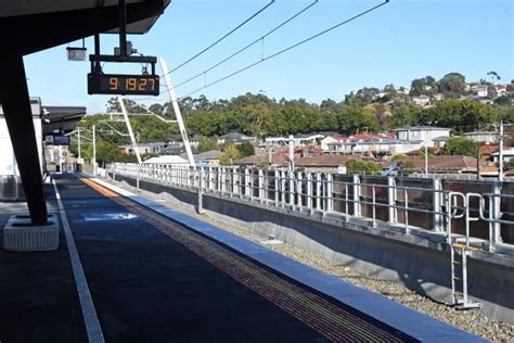 are buses replacing trains on lilydale line - traveleira.com