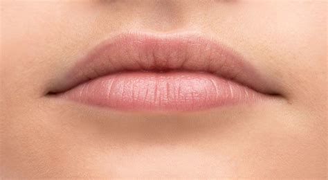 are thin lips attractive as aging