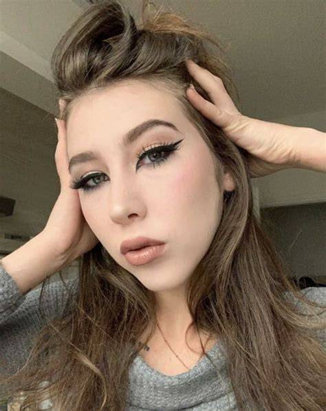 aria onlyfans