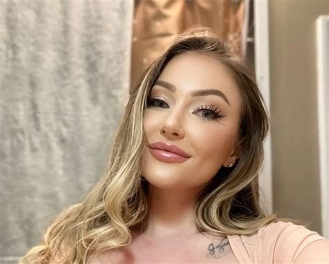 ariasix OnlyFans leaked content