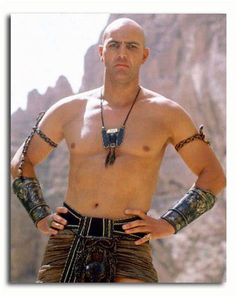 arnold vosloo nude