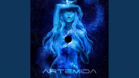 artemidarey nude
