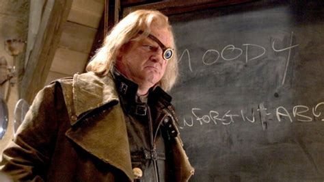 arti moody | Arti Moody Penjelasan Lengkap Tahun 2024 Terbaru