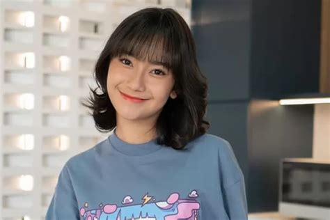 ARTI NAMA FREYA JKT48：3 Artis Melahirkan di Akhir Tahun 2024, Ada yang Jalani