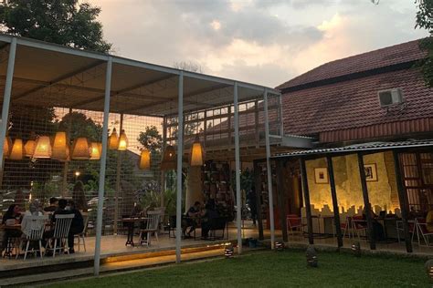 ARTIVATOR – Fellowship in Art Curation (Assistant Curator)