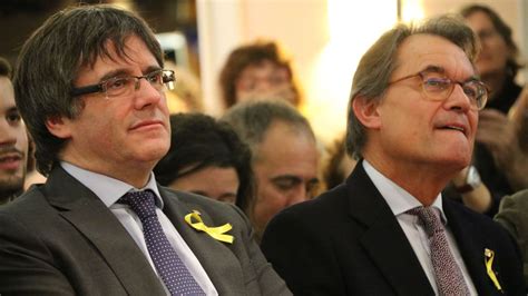 artur mas i carles puigdemont pronunciation