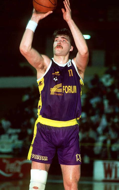 arvydas sabonis biography examples