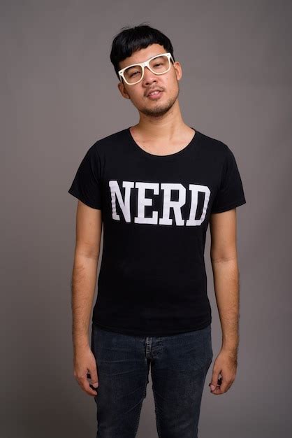 asain nerd gay