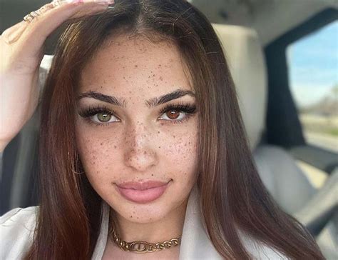 ash kaassh