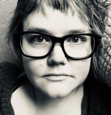 Asha Ten Broeke