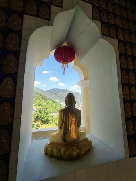 ashkum buddhist single men