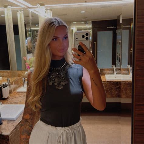 ashley louise onlyfans