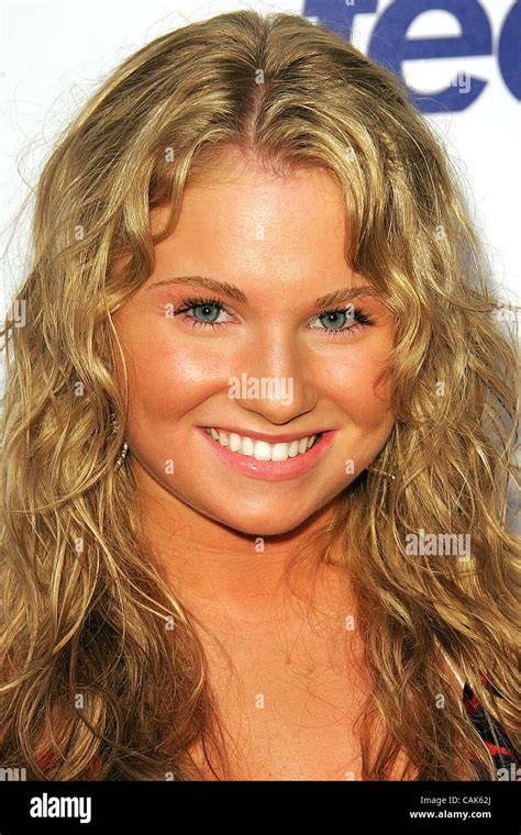 ashley rose nude