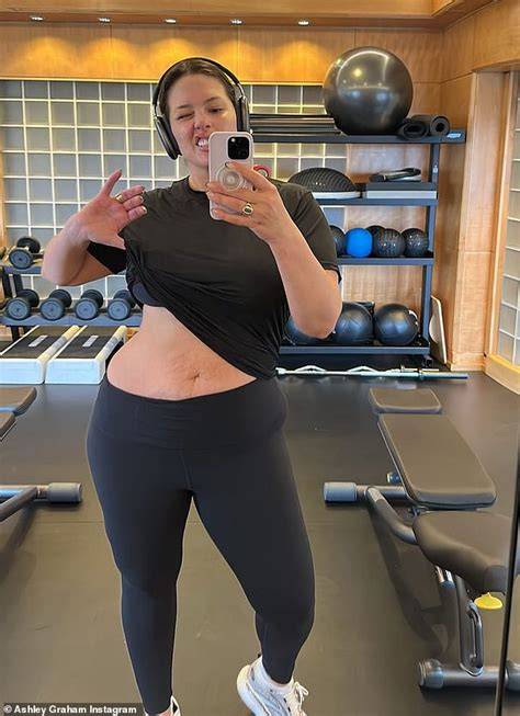 ashleygraham nudes
