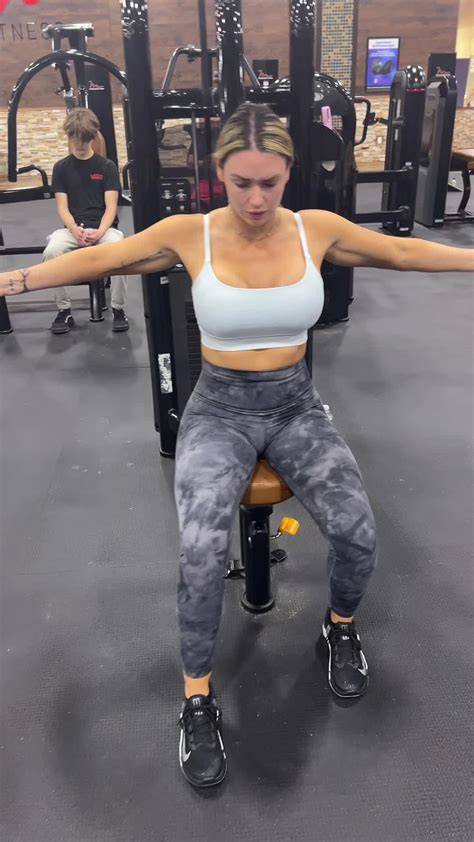 ashleysoftiktok onlyfans nude