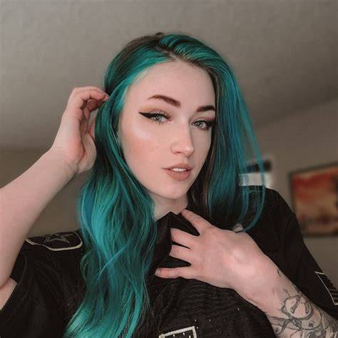 ashmonsterftw nude