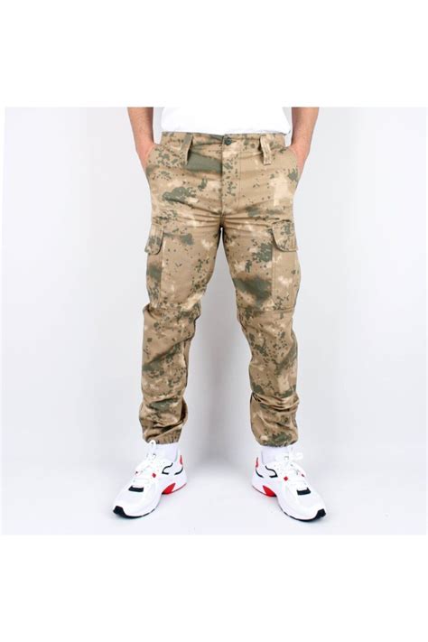 askeri kamuflaj pantolon. 