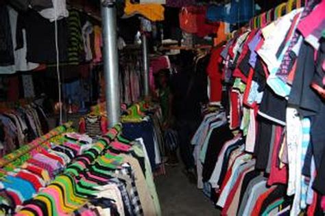 Asosiasi Pkl Dukung Larangan Impor Baju Bekas Demi Baju Pkl - Baju Pkl