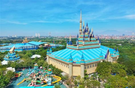 ATLANTIS LAND SURABAYA 🍾 Waterpark Kenjeran dan Waterland Atlantis Land Tutup, Banyak