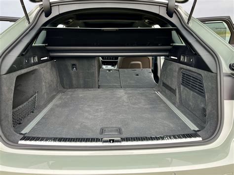 audi a6 allroad trunk space