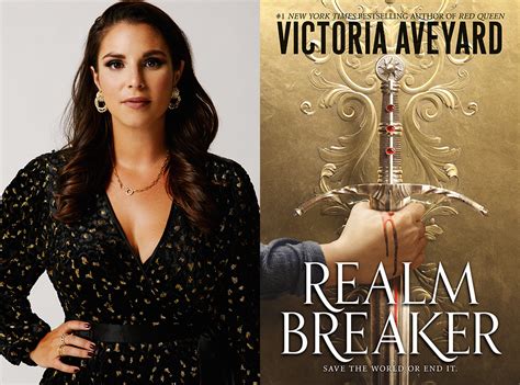 Author Victoria Aveyard