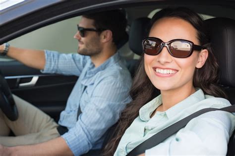 auto fahren sonnenschutz