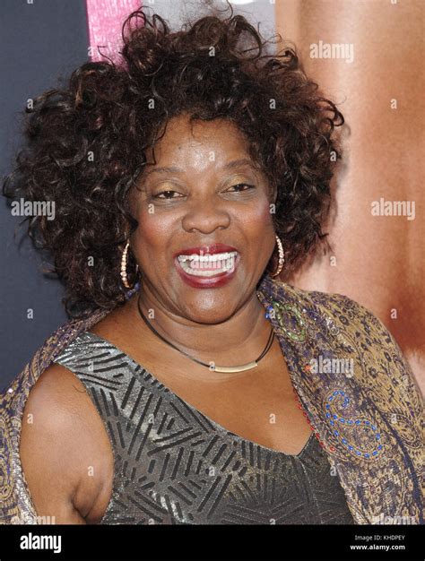 autobiography of loretta devine