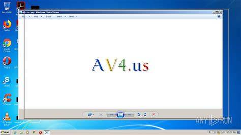 av4 us nude