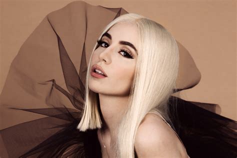 ava max nudes