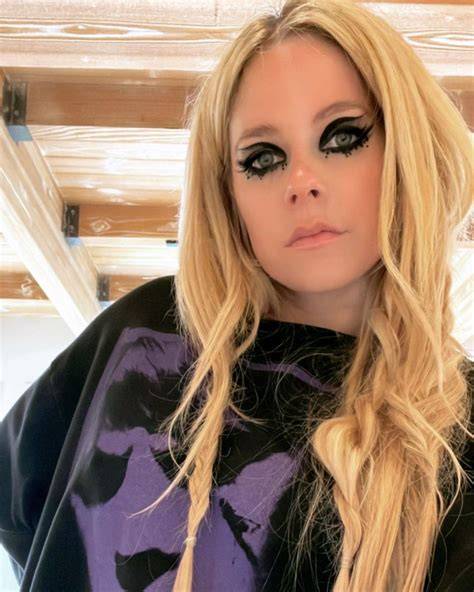 avril lavigne onlyfans