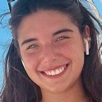 axellepeach_ OnlyFans leaked content