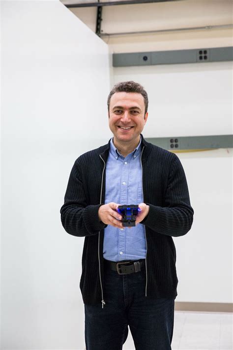 aydogan ozcan biography examples