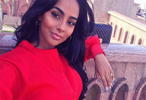 ayisha diaz onlyfans leak