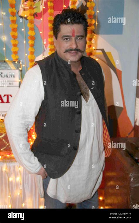 ayub khan actor bollywood 2005