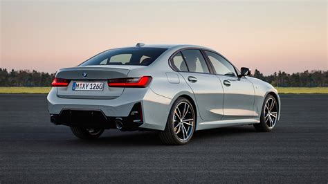 B M W 330i
