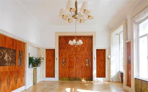 Ba Adolf Loos