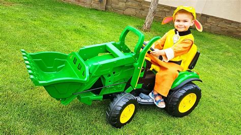 Read Online Baby Tractor 
