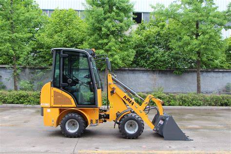 backhoe kali nude