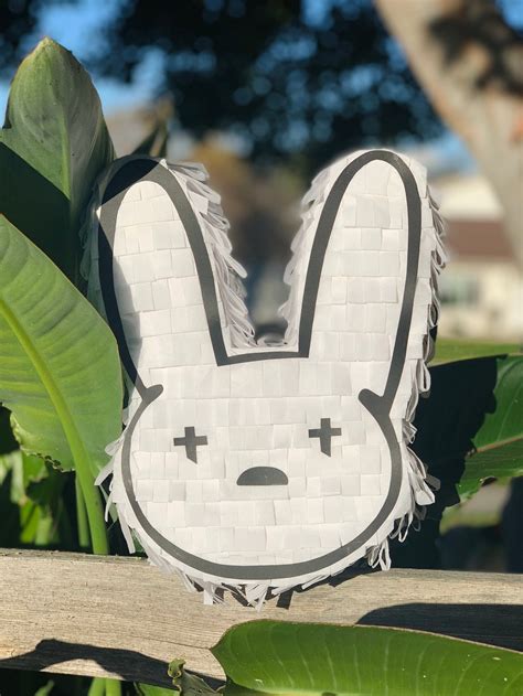 Bad bunny piñata
