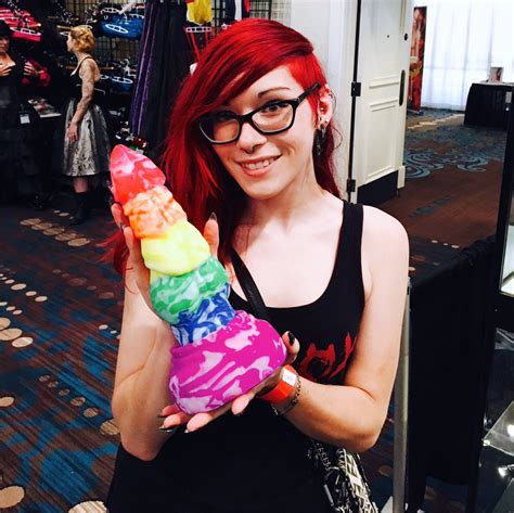 Bad dragon size queen
