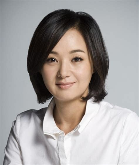 bae jong ok biography of william