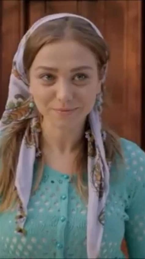 Bahça Duvarından Aştım