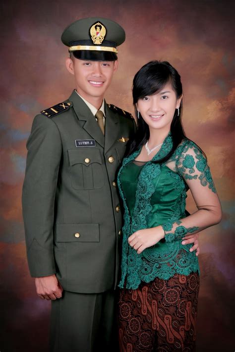 baju istri tentara
