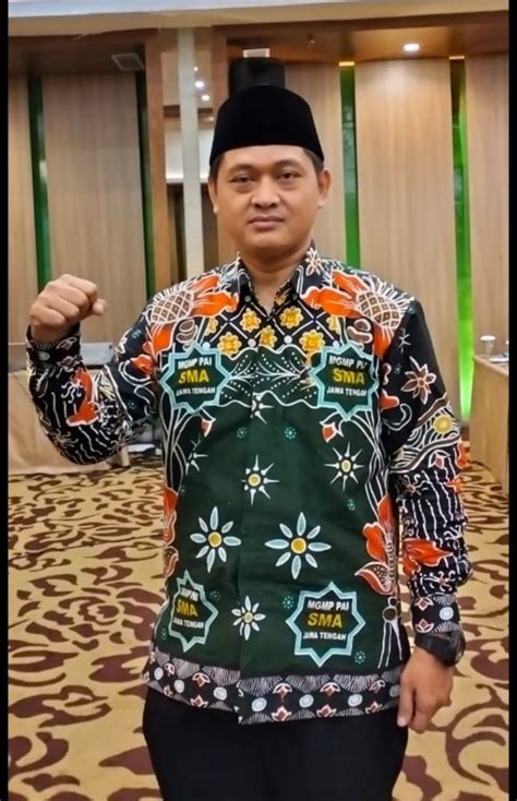 Baju Mgmp  Tumbuhkan Sikap Moderat Rohis Sman 2 Semarang Gelar - Baju Mgmp