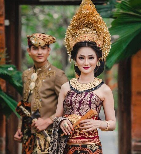 Baju Pariwisata  Baju Adat Tradisional Bali Pariwisata Indonesia - Baju Pariwisata