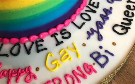 bakery refuses gay cake