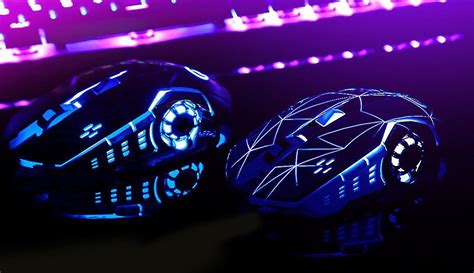 bakgrundsbelyst dator