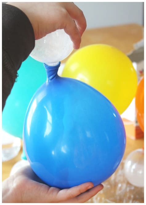 Balloon Science Experiment With Balloons - Science Experiment With Balloons
