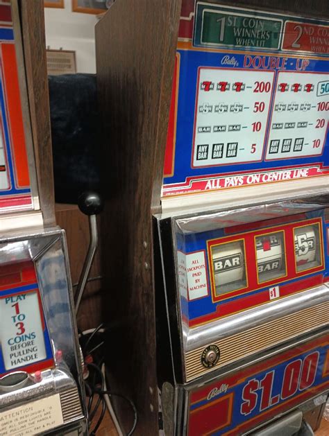 Bally 1090 Ike Dollar 1 00   Sundowner Slot Machine W  Video  Amp  100 Tokens - Dollar Slot